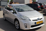 Toyota-Prius-8